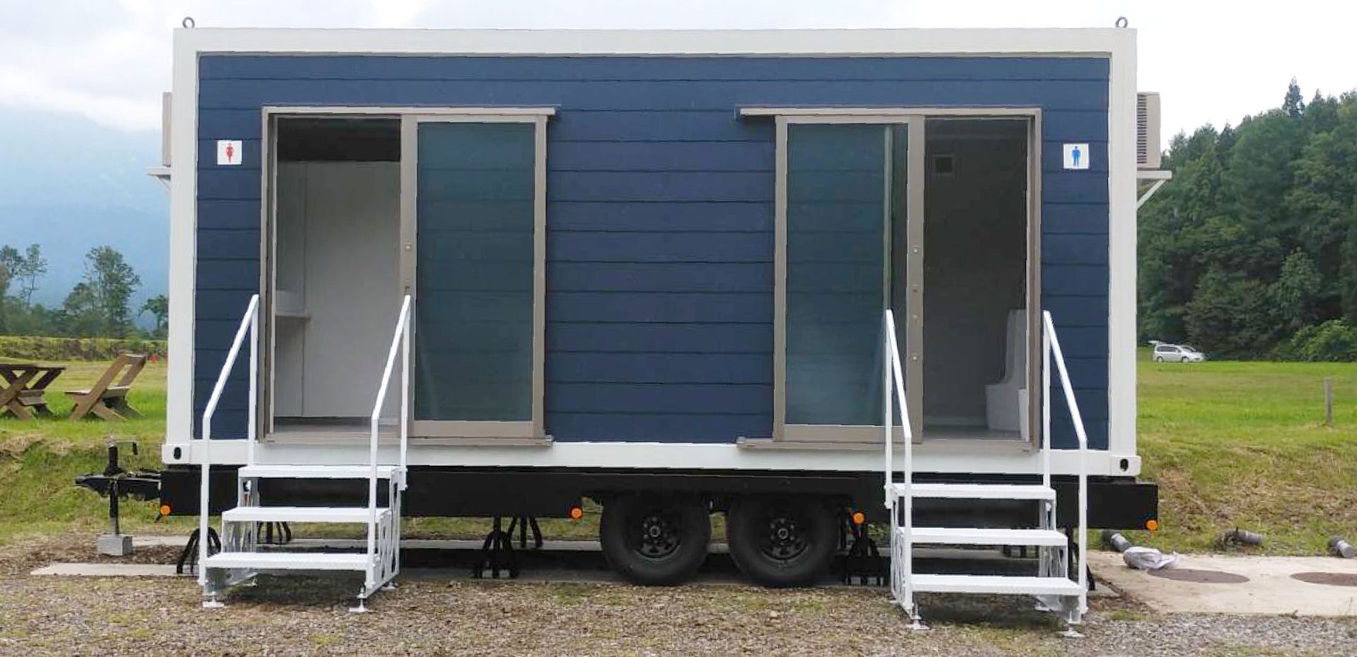 キャンプ場でのトイレ施設 - トレーラーハウスデベロップメント株式会社